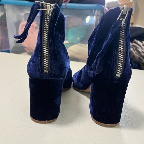 Madewell The Jillian Boot Velvet Heeled Booties Midnight Blue 6.5 - Picture 5 of 7